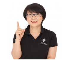 alt="バンコクRENEスパ店長トヨ（土井美苗）"